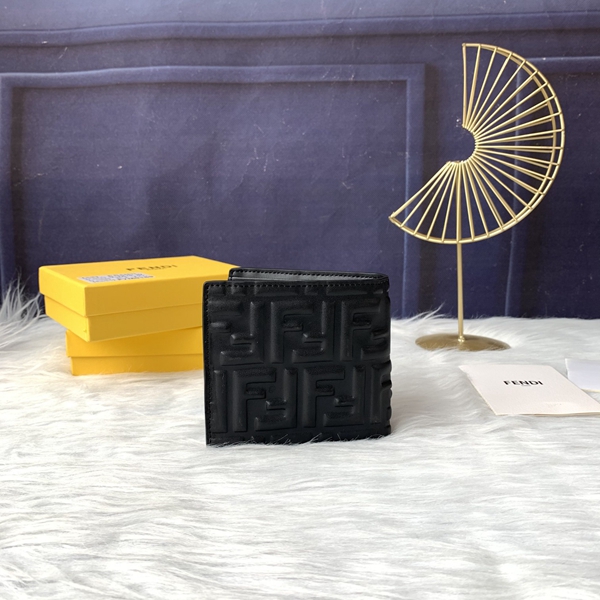 超激安ブランド財布偽物背面デザイン